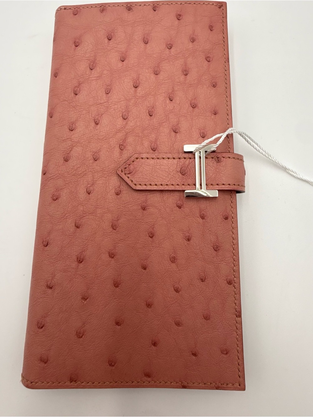 Hermes Bearn wallet in Ostrich leather in brand new condition